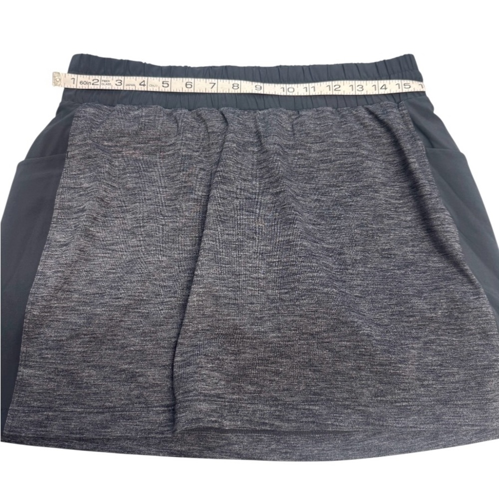Athleta Charcoal Gray Heather Excursion Skort Siz… - image 4